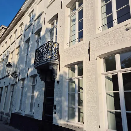 Frühstückspension Boutique Everelmus 4*